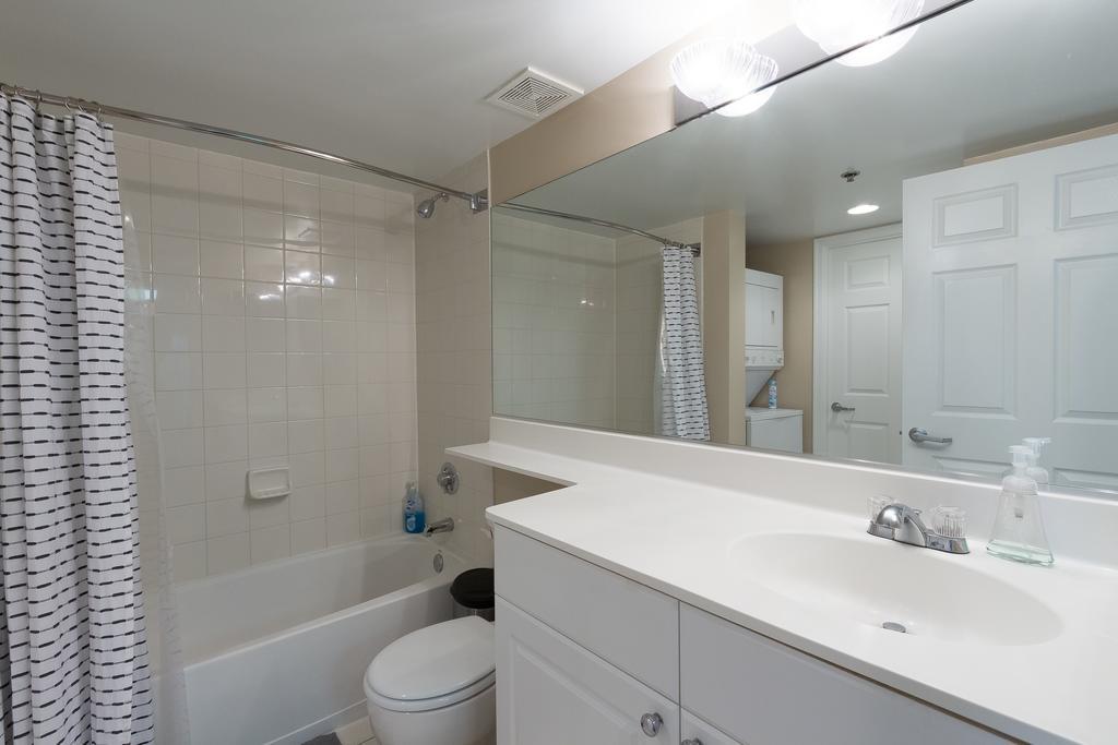 Pentagon City Luxury Apartment Арлингтон Экстерьер фото