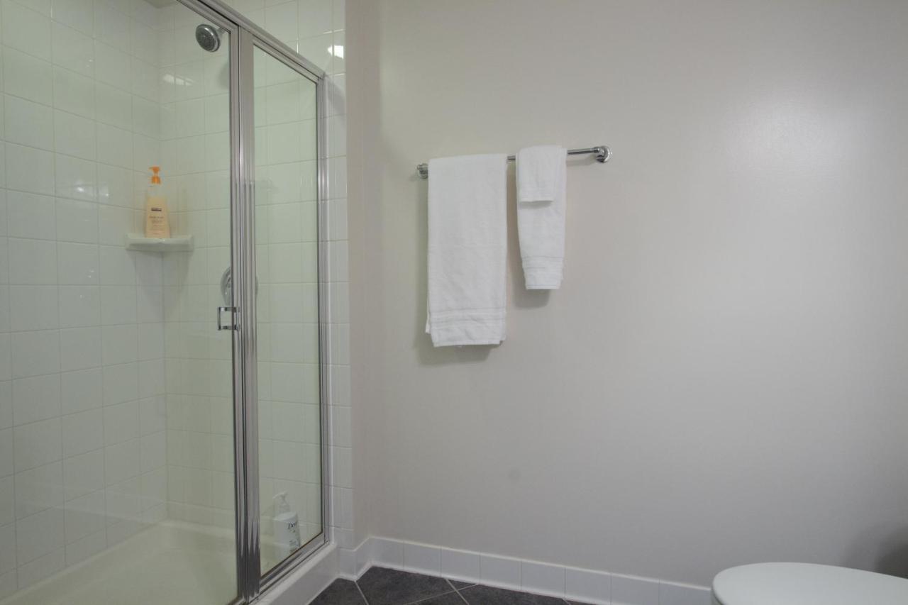 Pentagon City Luxury Apartment Арлингтон Экстерьер фото